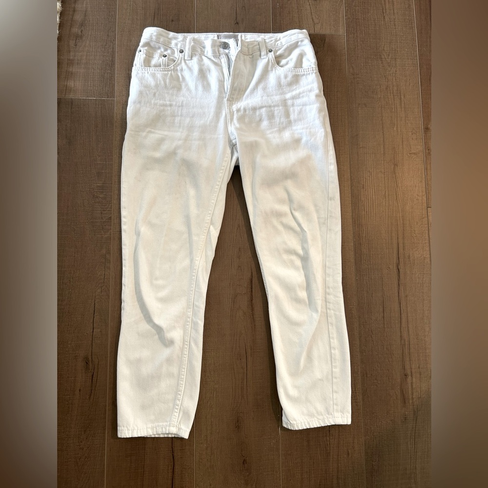 Everlane size 27 lightweight relaxed white jean
